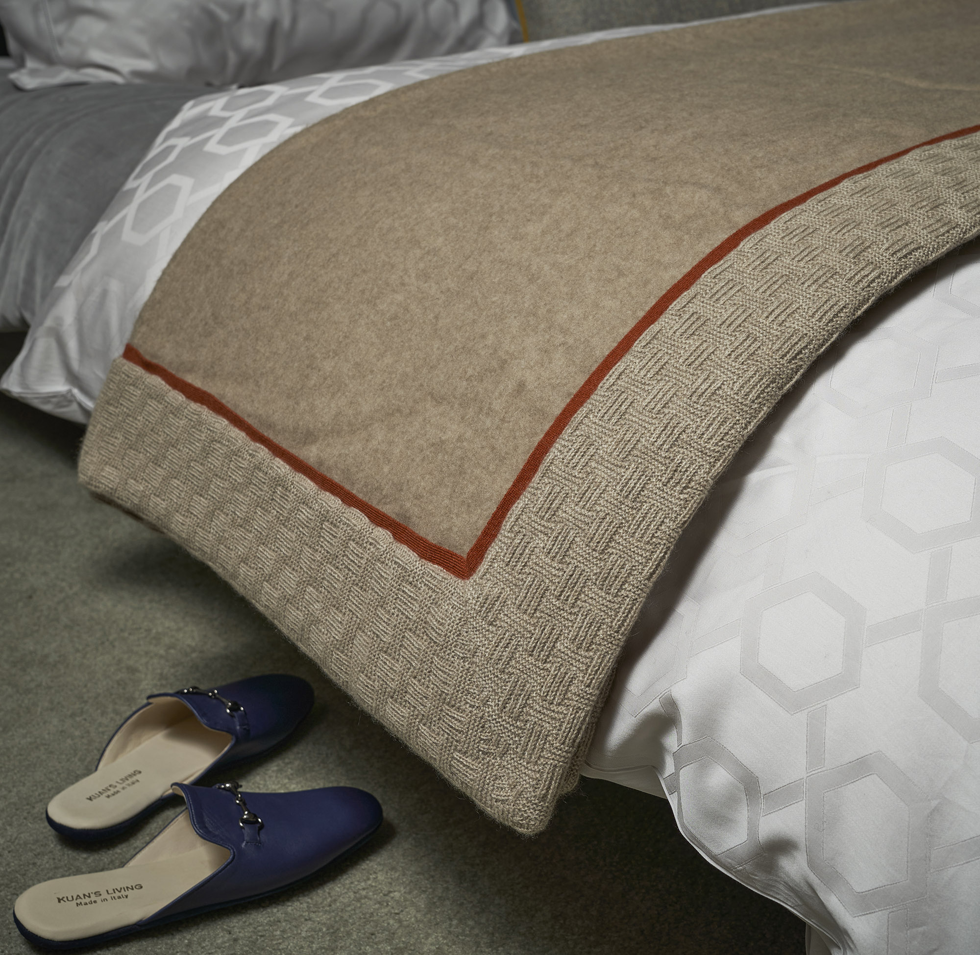 KUAN’s LIVING by MASSERANO I 100% CASHMERE THROW